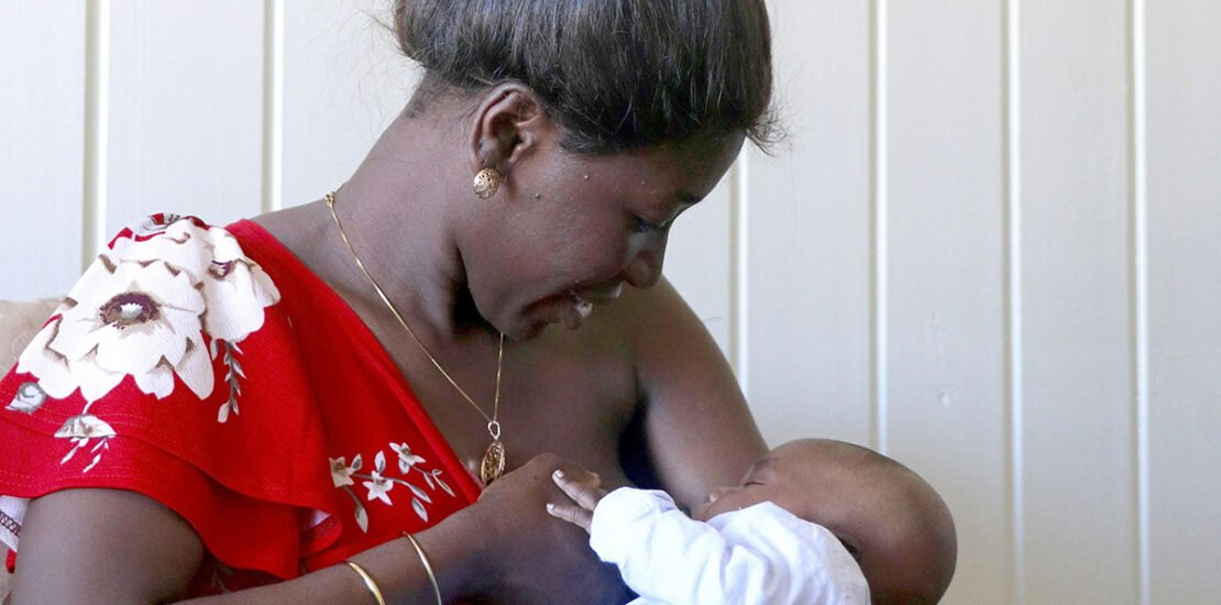 breastFeeding breastFeeding